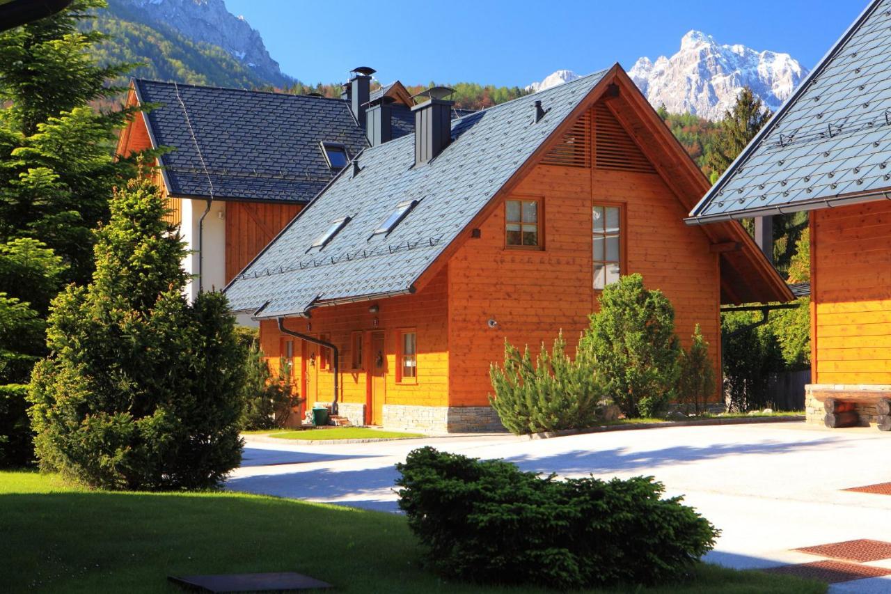 Kronau Chalet Resort Kranjska Gora Luaran gambar