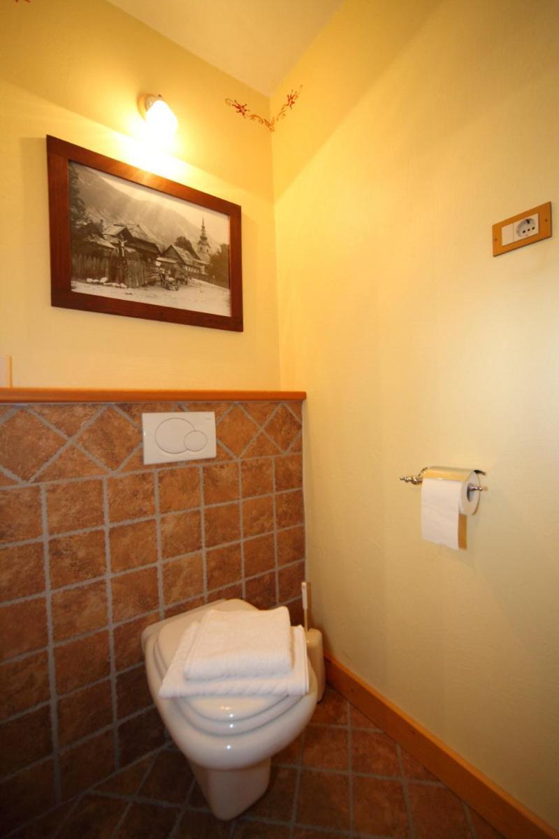 Kronau Chalet Resort Kranjska Gora Bilik gambar